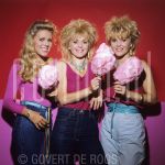 25-05-1982 Luv, Marga Scheide at studio in Amsterdam.

[keywords]Posed, Half Length, Eyecontact, Smiling, Singers[/keywords]